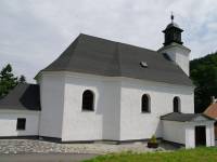 Hledačka po dědině, kde Bílá Opava z kopců si plyne